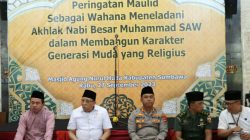 Kapolres Sumbawa Hadir Di Masjid Agung Nurul Huda, Ikuti Peringatan Maulid Nabi Muhammad SAW