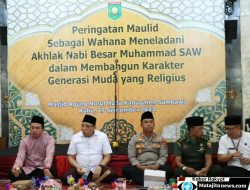 Kapolres Sumbawa Hadir Di Masjid Agung Nurul Huda, Ikuti Peringatan Maulid Nabi Muhammad SAW